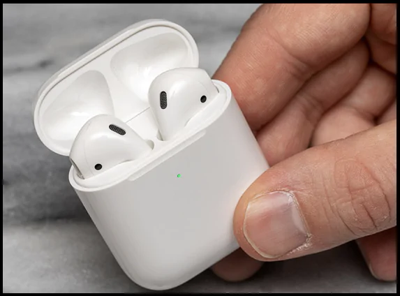 Apple's noise-canceling AirPods