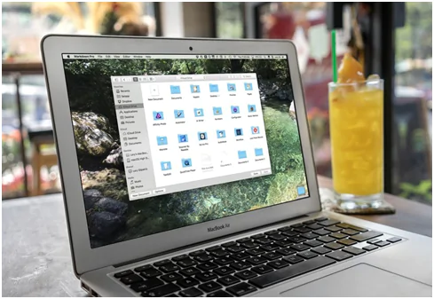 How to access iCloud on Mac